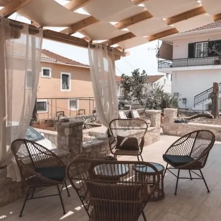 شقة Mangata Homes With Private Pools *