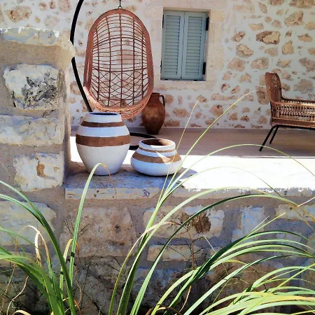 Mangata Homes With Private Pools