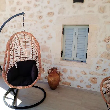 Mangata Homes With Private Pools