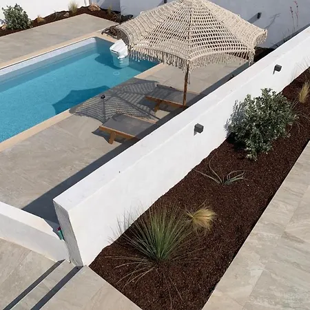 Mangata Homes With Private Pools * Spartokhórion