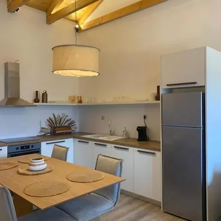 Mangata Homes With Private Pools 公寓